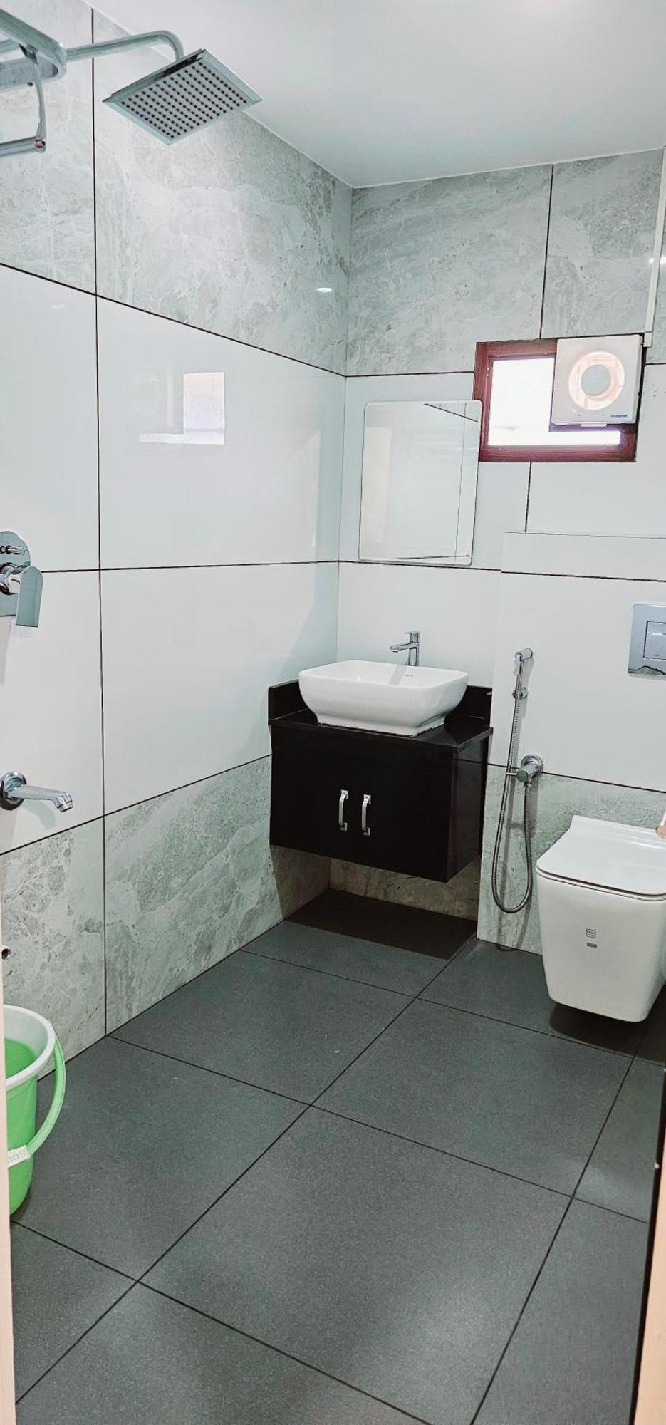 Hotel Royal Wings Elūr Dış mekan fotoğraf